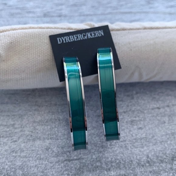 Dyrberg/Kern Kiapa turquoise enamelled hoop earrings - Picture 3 of 8